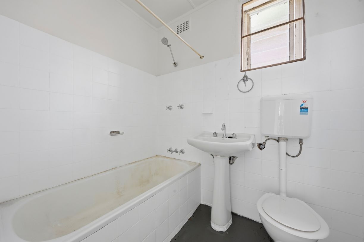 151 Elizabeth Street — photo 21 of 21