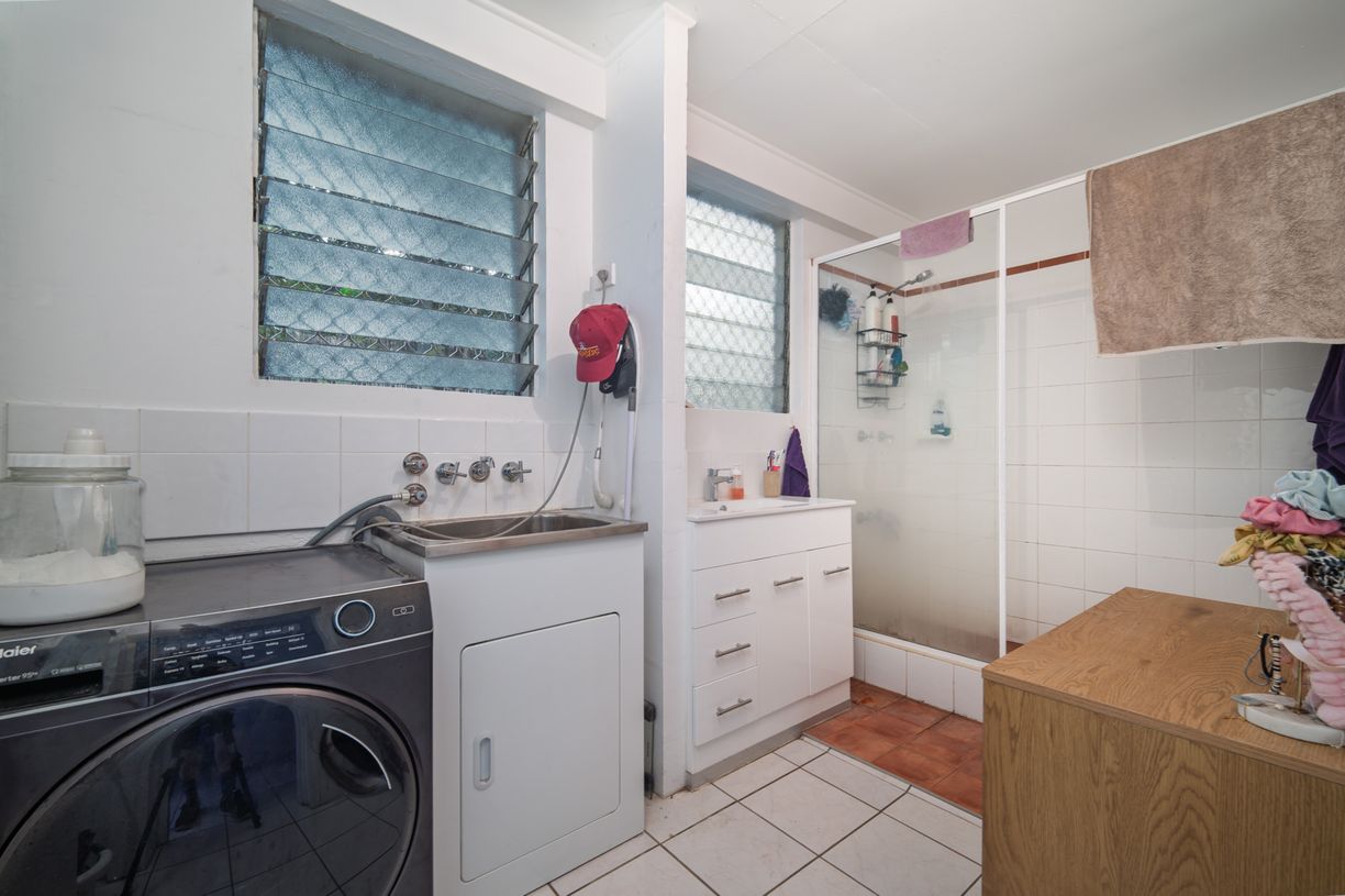 10 Acacia Street — photo 8 of 19