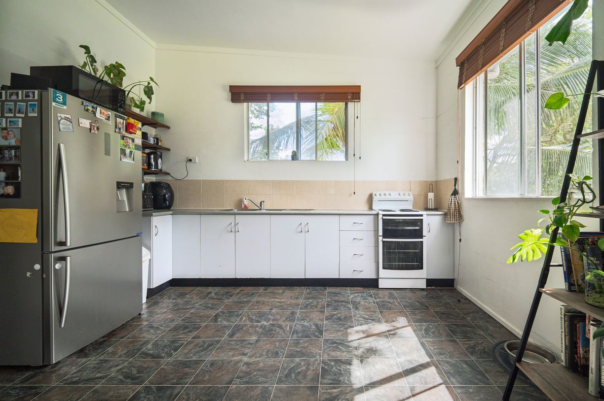 10 Acacia Street — photo 6 of 19