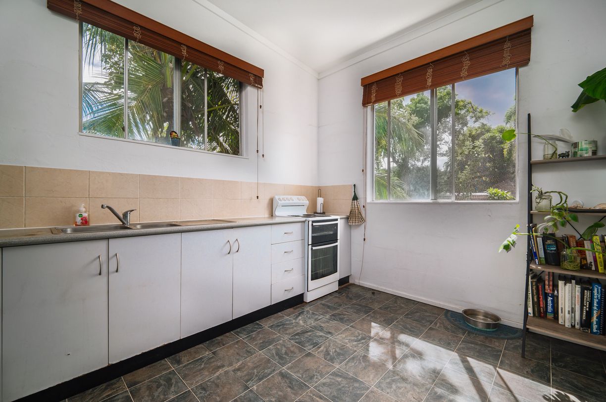 10 Acacia Street — photo 7 of 19