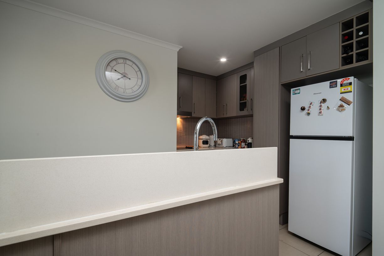 106/2 Oliva Street — photo 10 of 21