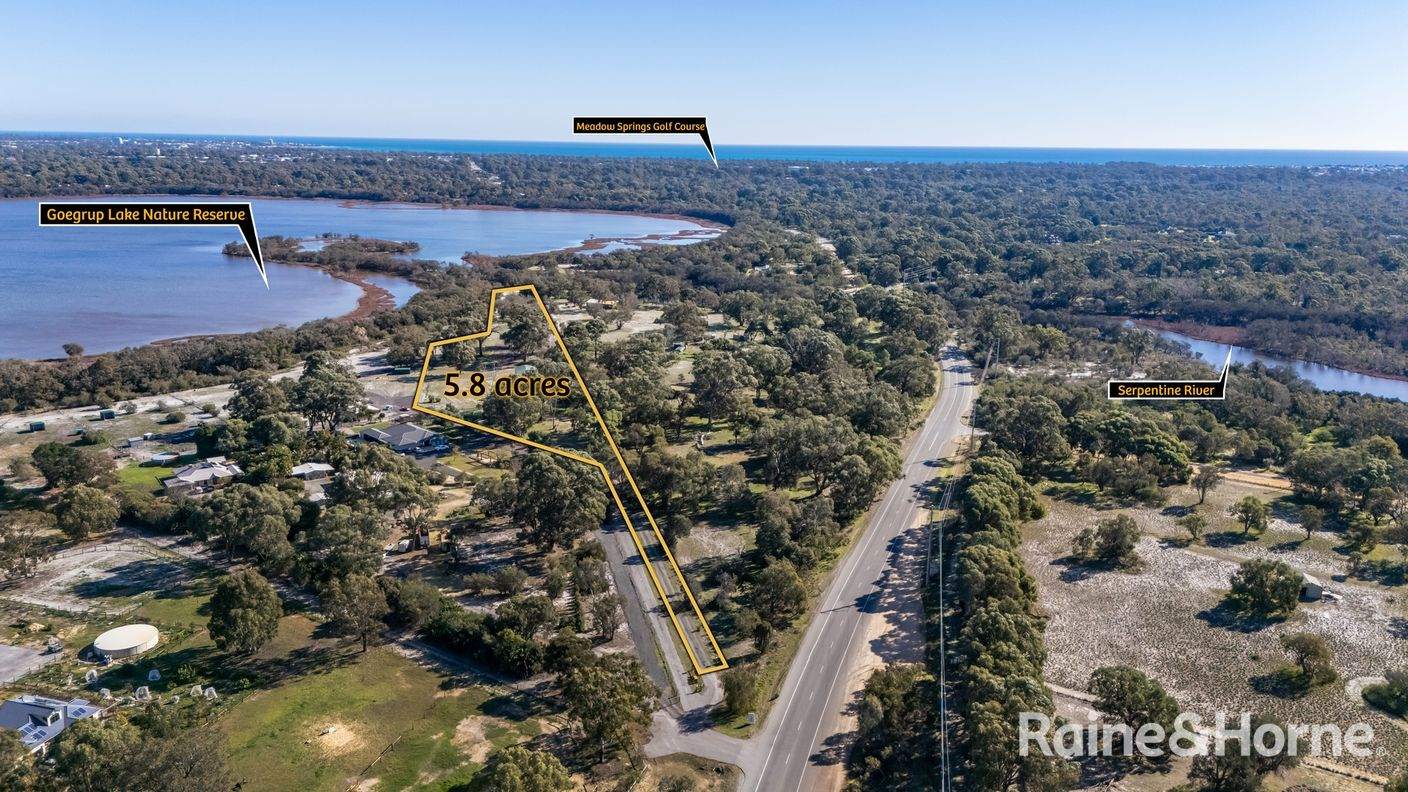 574 Lakes Road — photo 3 of 22
