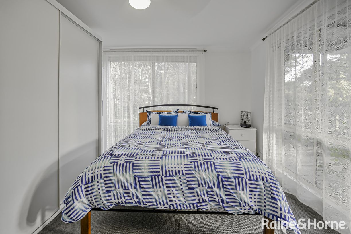 Cabin 30/4 Madsen St — photo 9 of 30