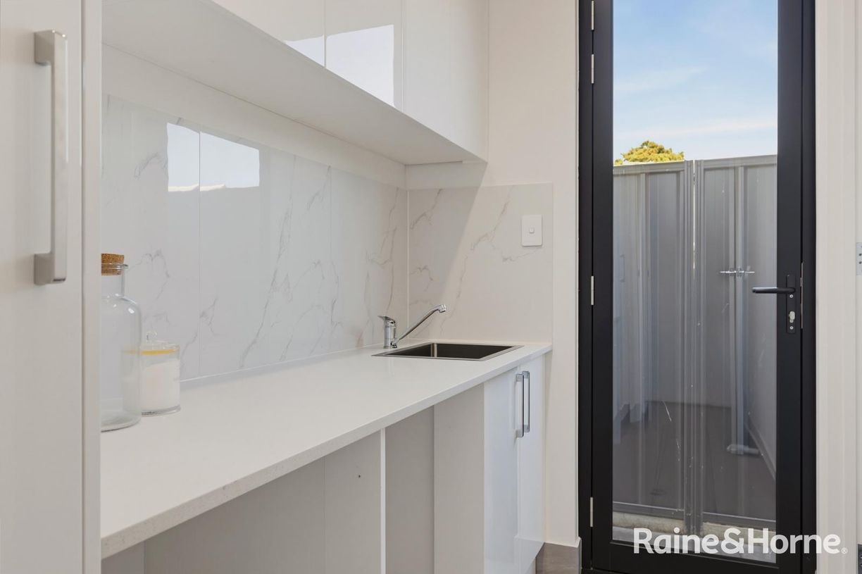 23a Warwick Avenue — photo 18 of 21