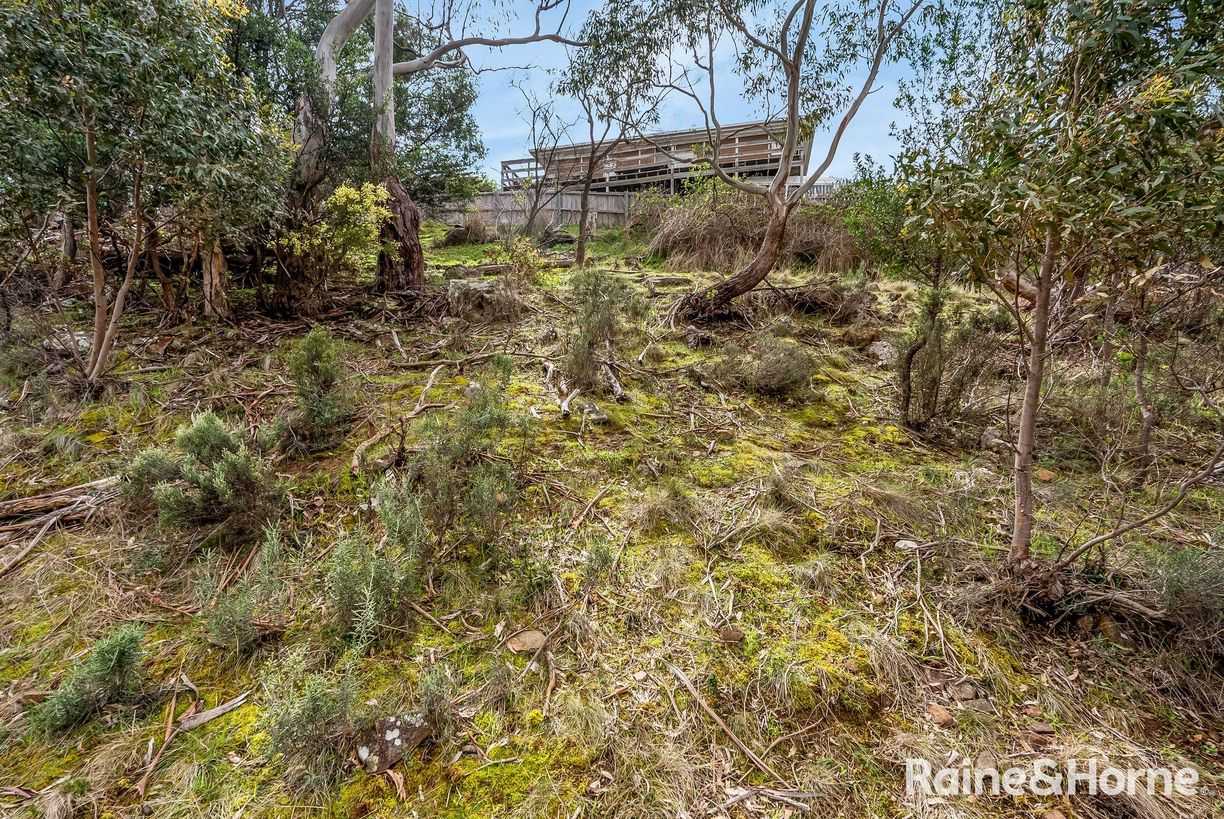 18 Kiewa Rise — photo 8 of 17