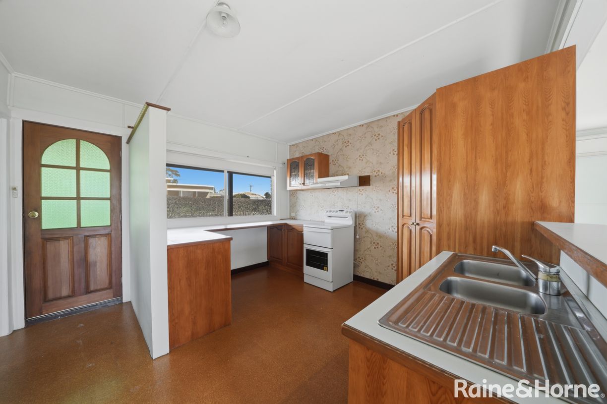 4 Lukeekah Street — photo 8 of 24