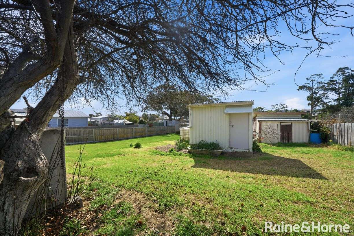 4 Lukeekah Street — photo 14 of 24