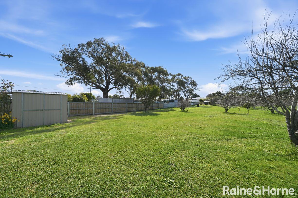4 Lukeekah Street — photo 17 of 24