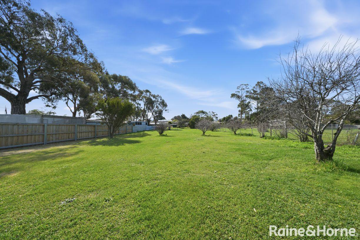 4 Lukeekah Street — photo 19 of 24