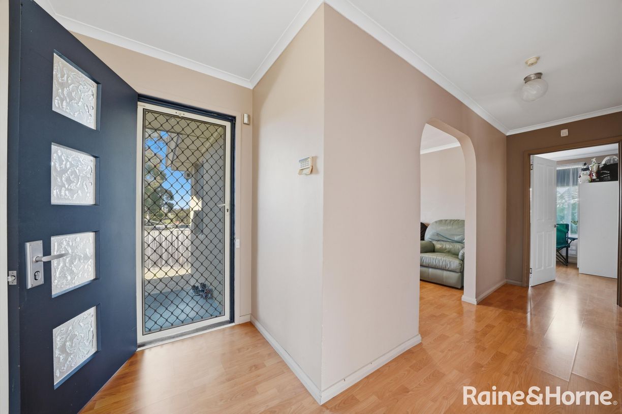 13 Landers Court — photo 8 of 16