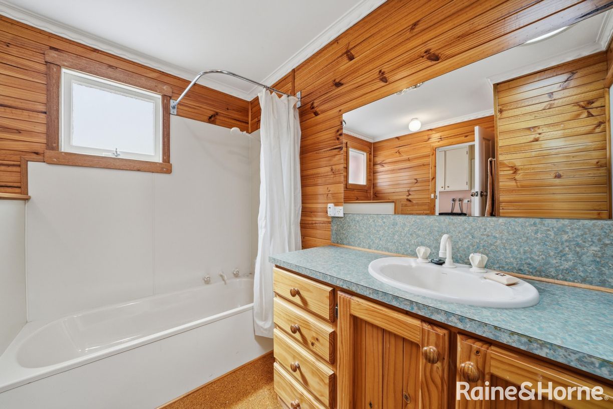 73 Alford Street — photo 14 of 22