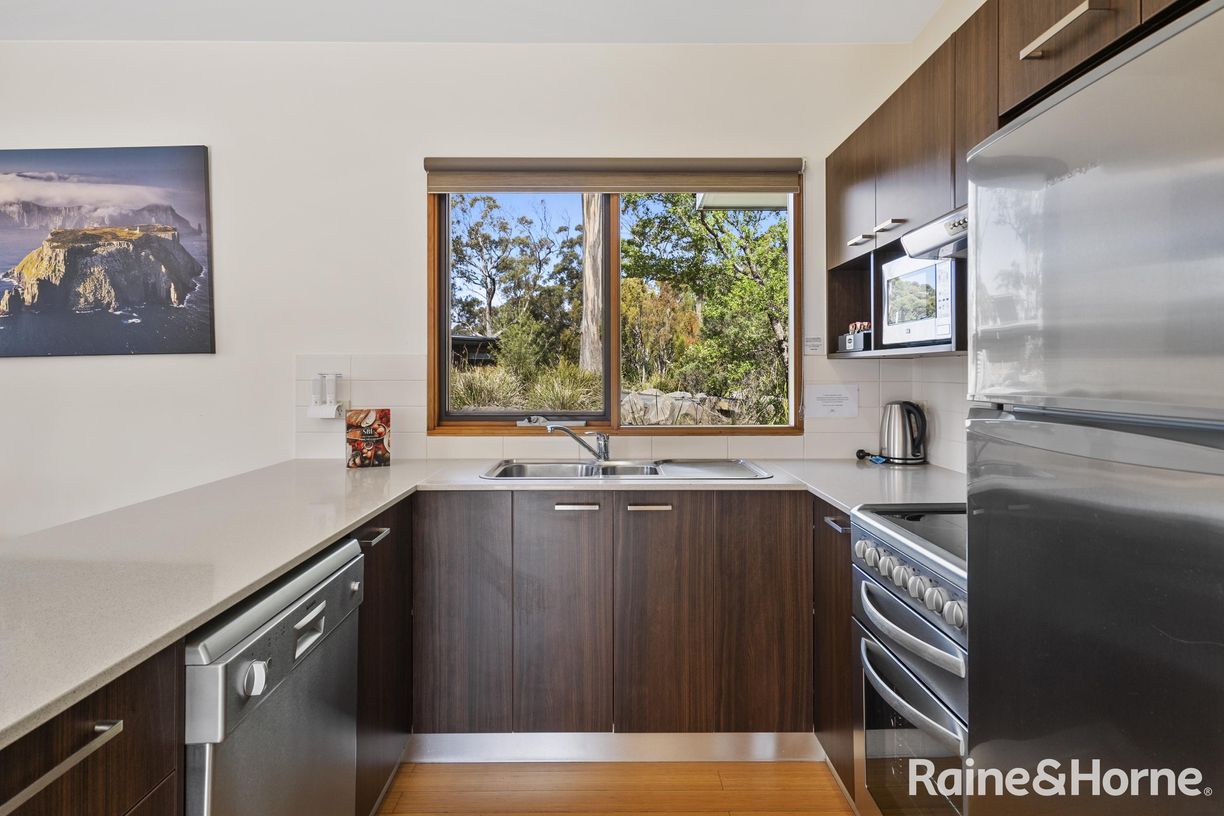 Cabin 34, 6955 Arthur Highway — photo 13 of 30