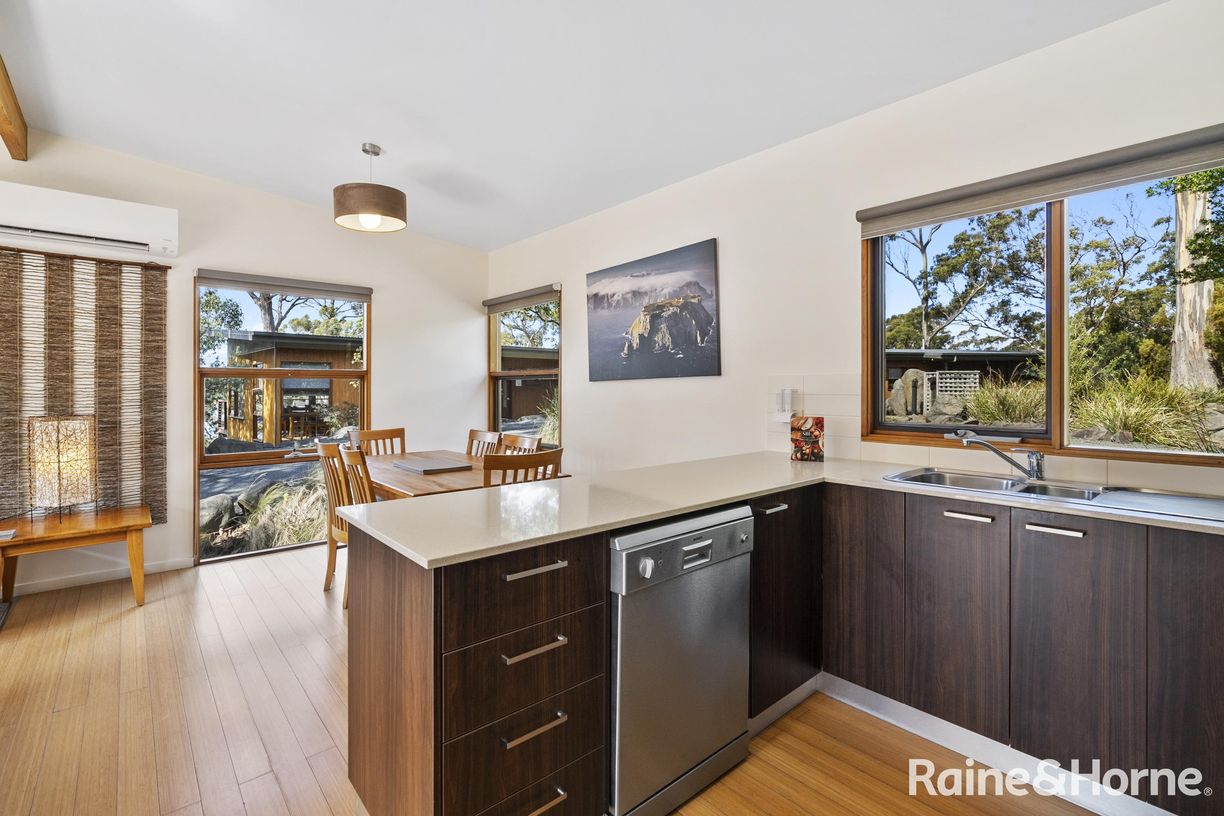 Cabin 34, 6955 Arthur Highway — photo 14 of 30
