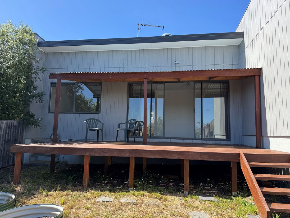 4/5 Northsun Place — photo 10 of 11