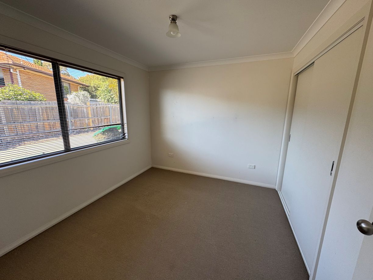 4/5 Northsun Place — photo 6 of 11