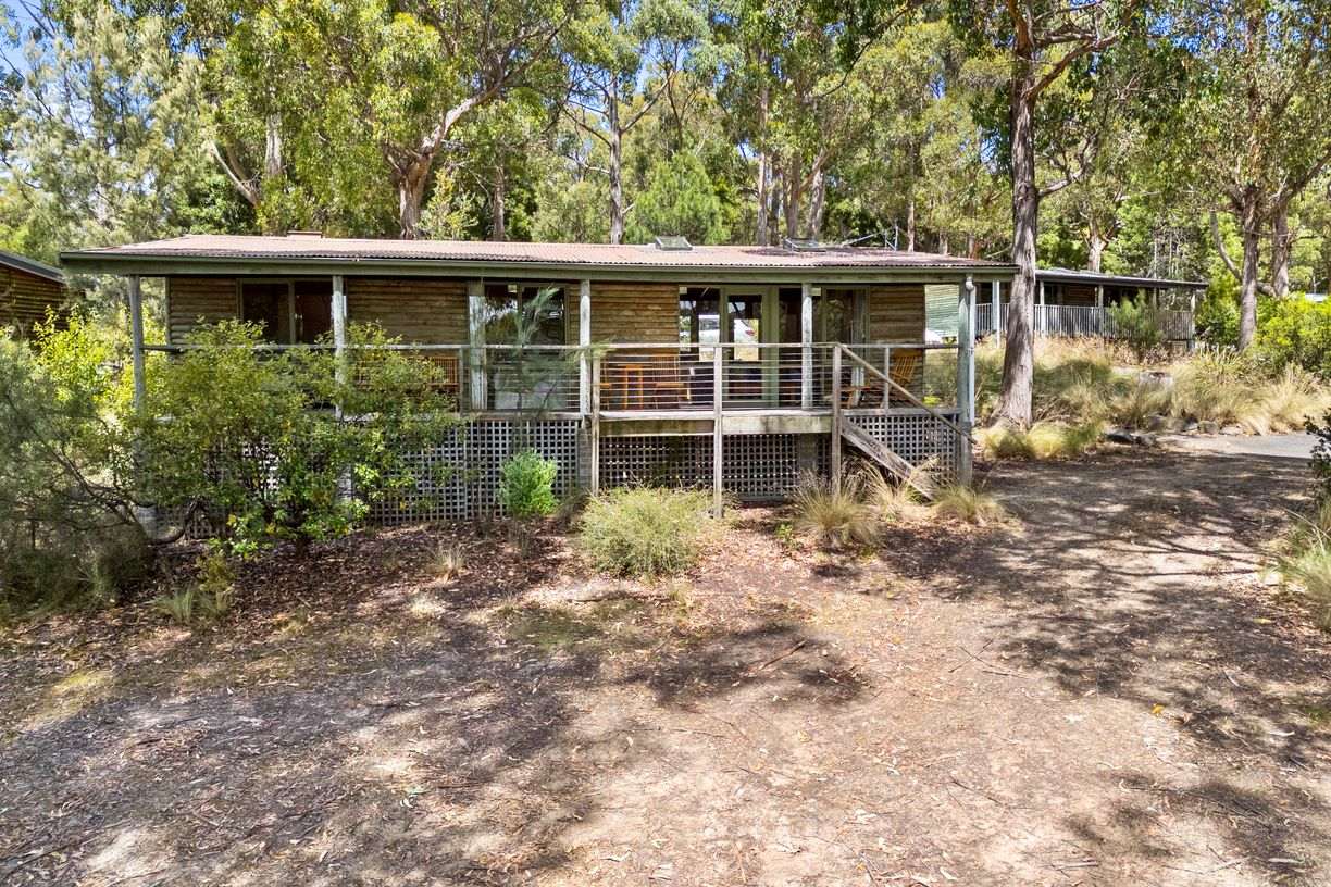 Cabin 9/6955 Arthur Highway — photo 24 of 28