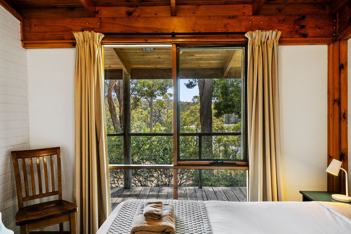 Cabin 9/6955 Arthur Highway — photo 17 of 28