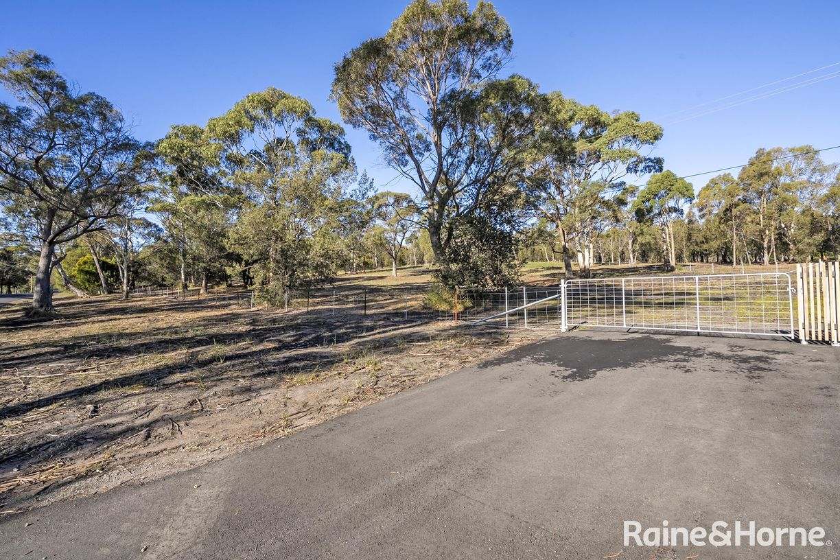 220 Rheban Road — photo 2 of 16