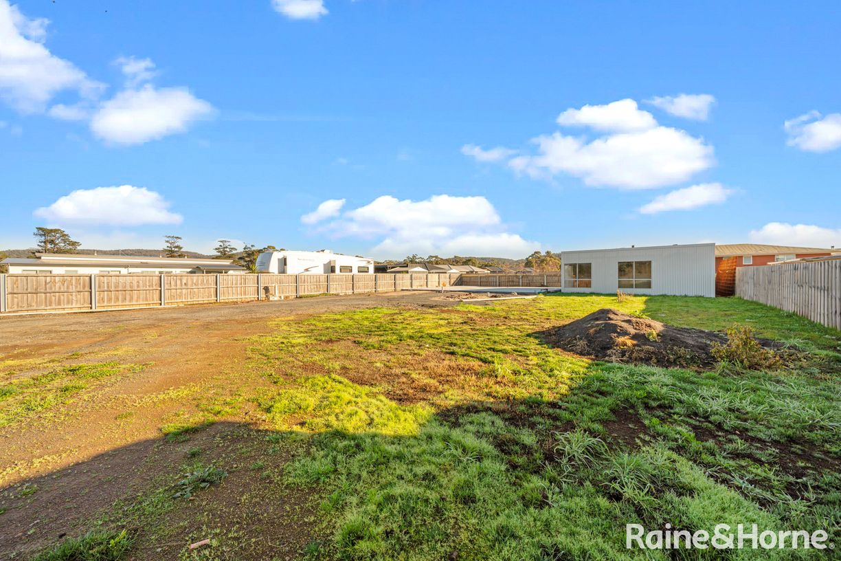 11 Franklin Street — photo 5 of 11