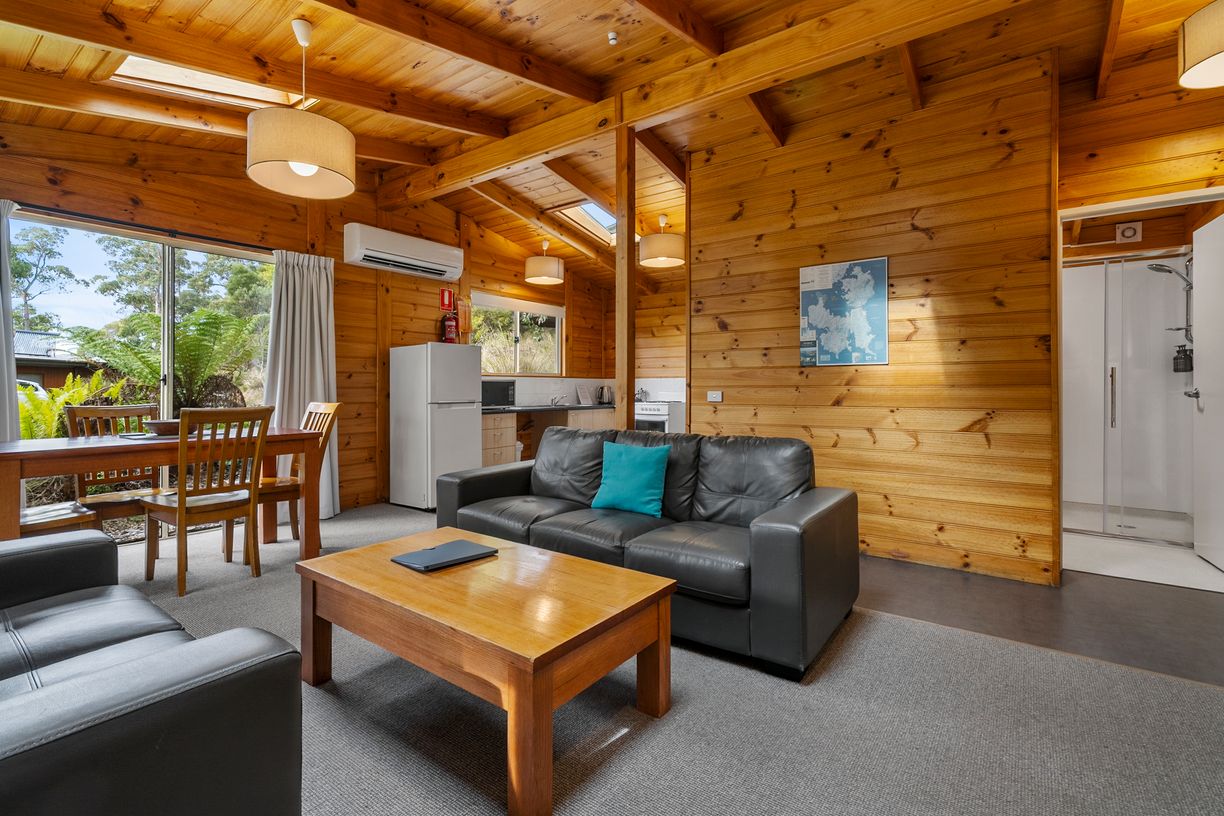 Cabin 18, 6955 Arthur Highway — photo 8 of 26