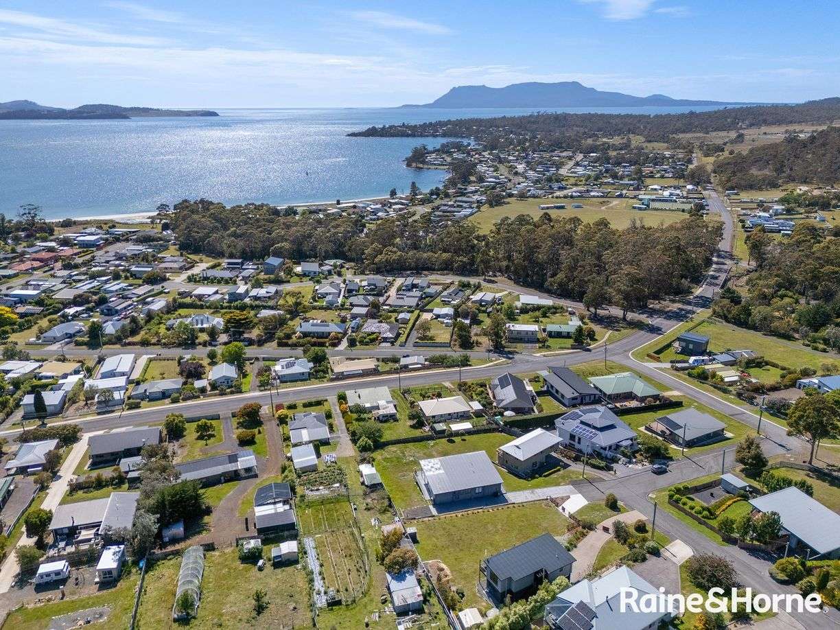 10 Sea View Crescent — photo 14 of 14