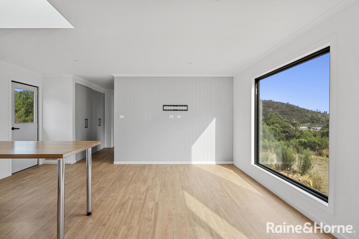 62 Smith Street — photo 10 of 29