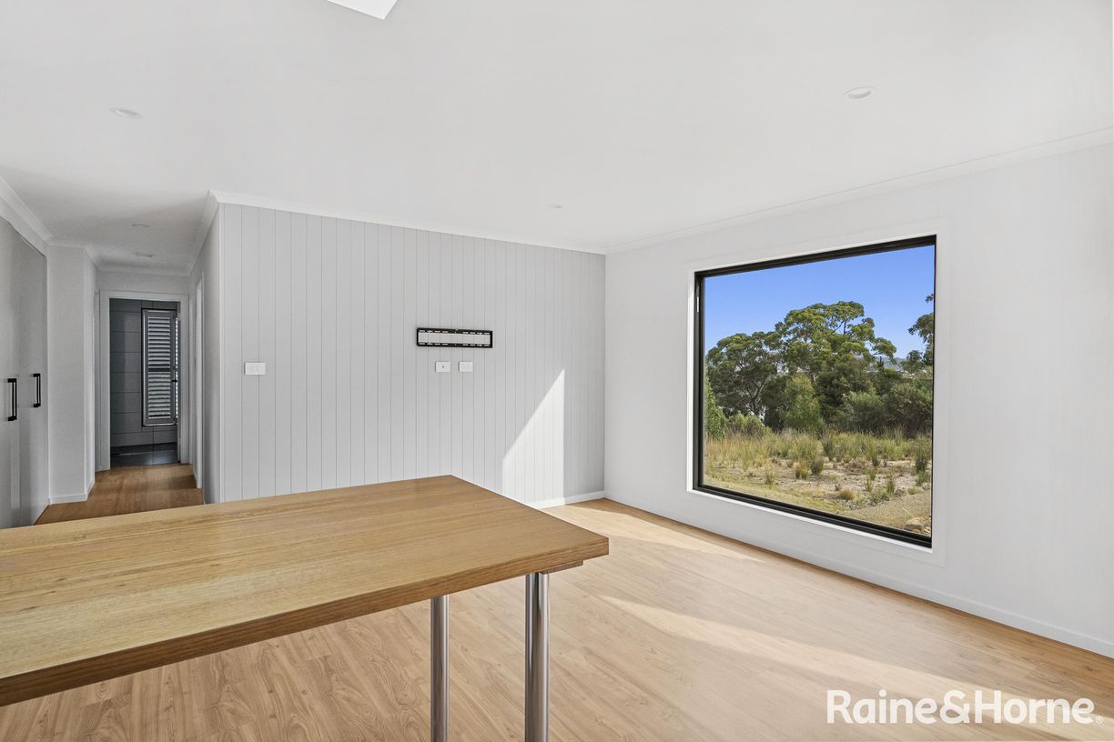 62 Smith Street — photo 9 of 29