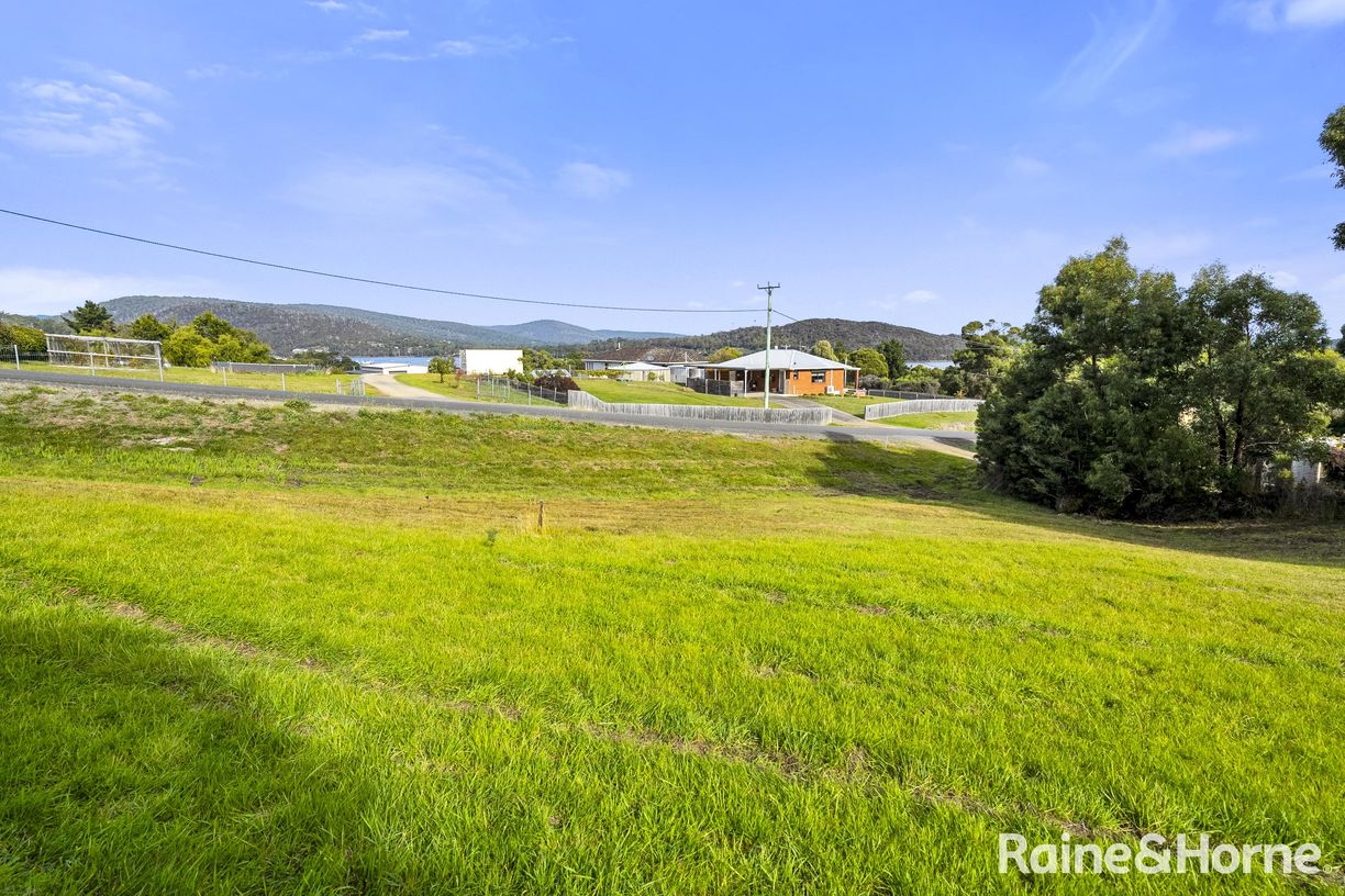 5 Eagle View Road — photo 6 of 11