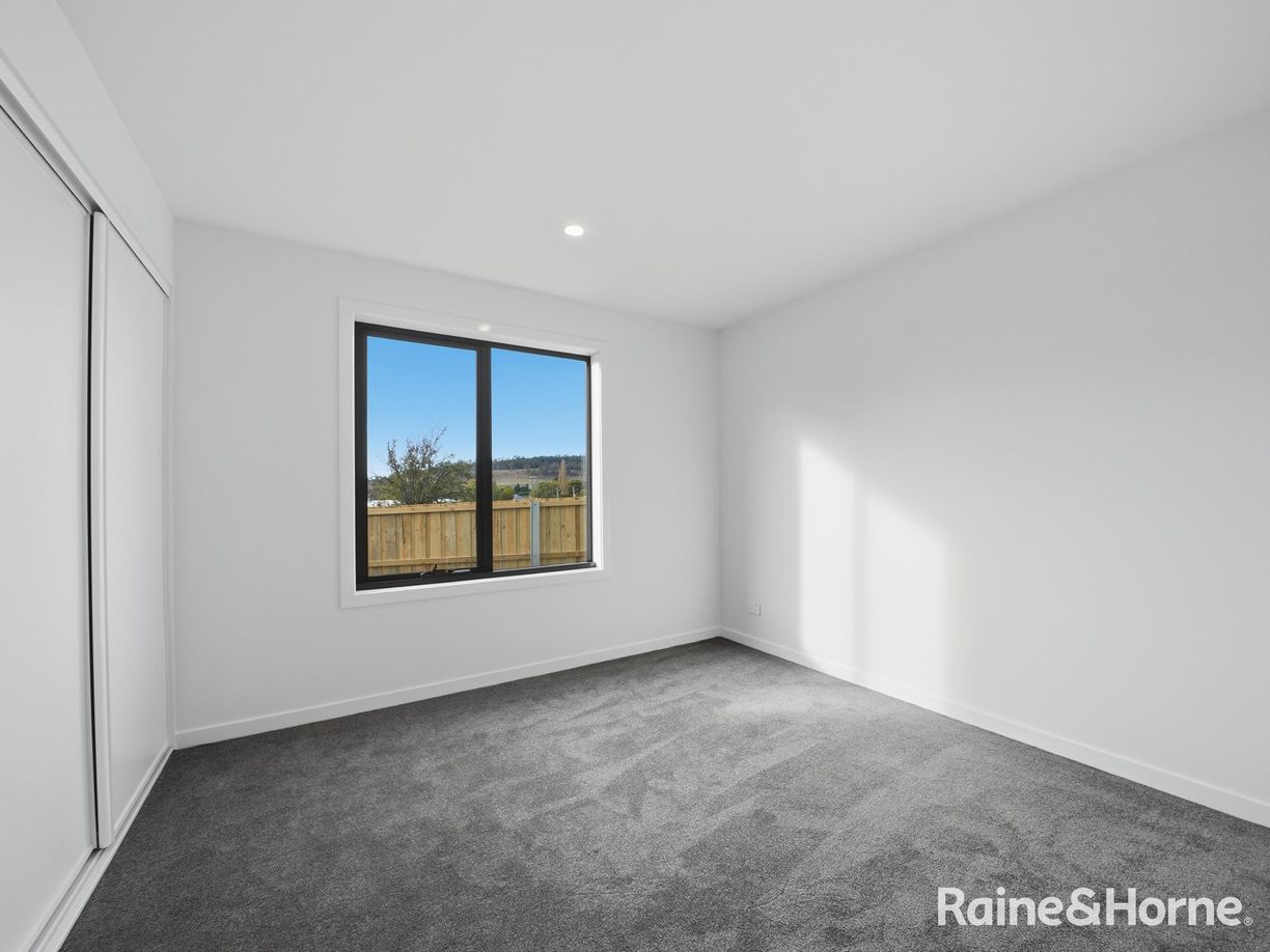 5 Drake Court — photo 11 of 24
