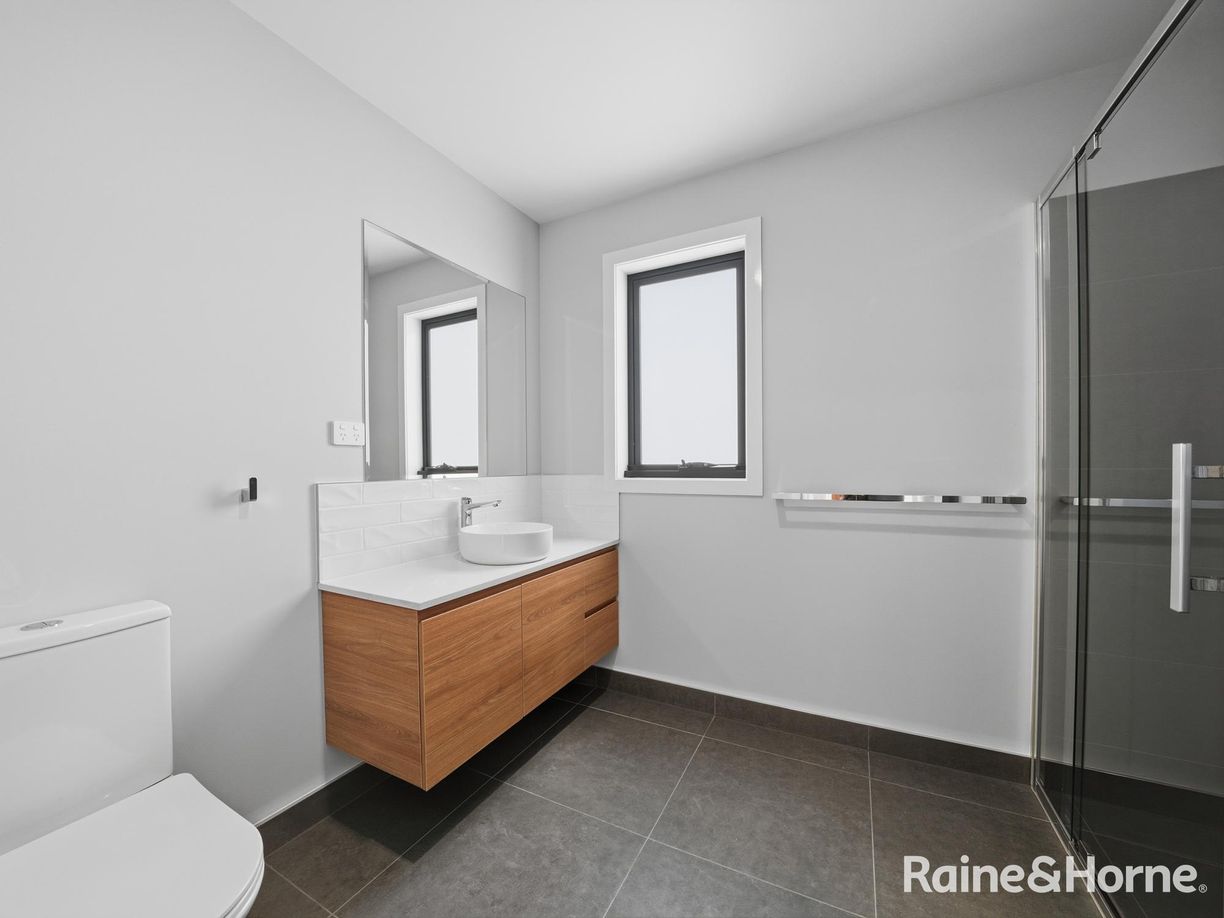 5 Drake Court — photo 13 of 24