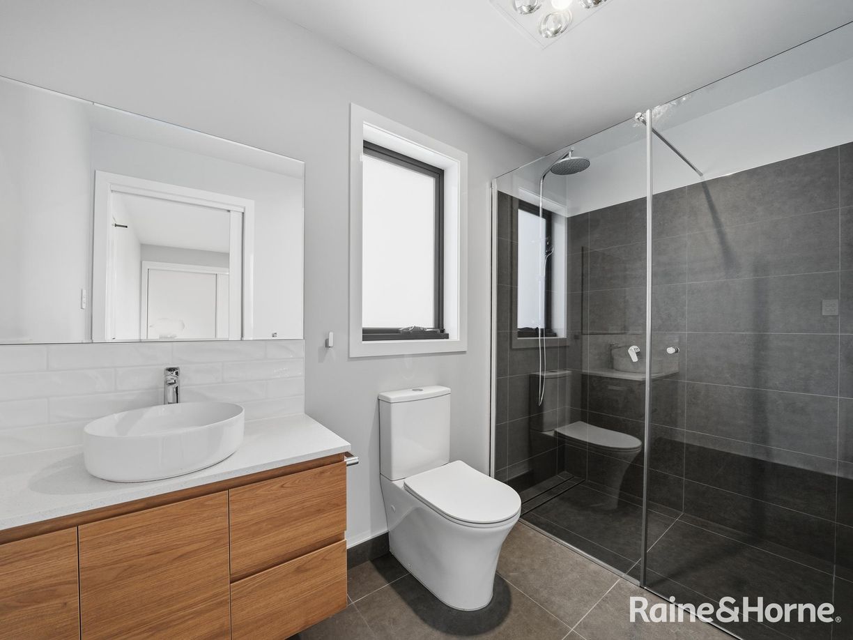 5 Drake Court — photo 10 of 24