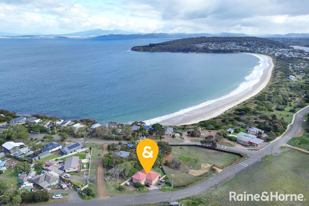 587 Primrose Sands Road — photo from Raine & Horne Sorell