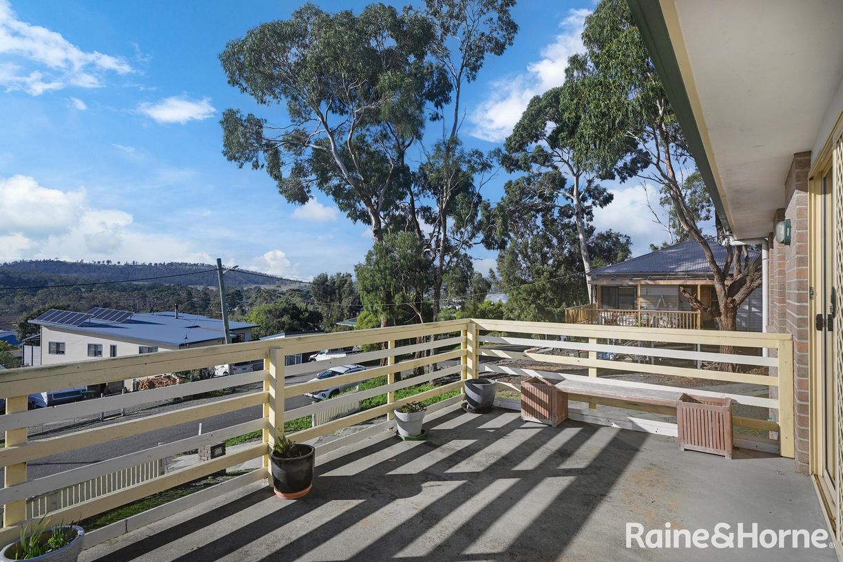 18 Little Falcon Street — photo 4 of 26
