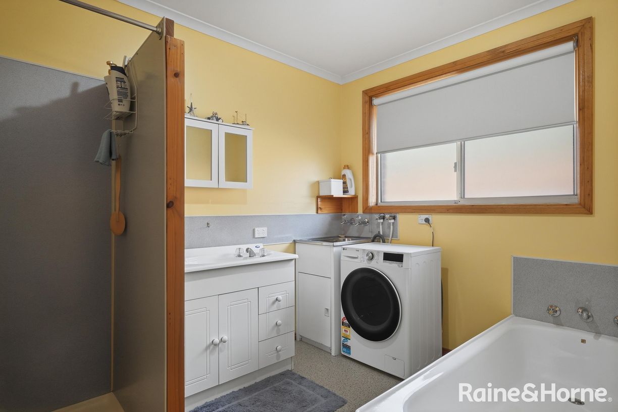 18 Little Falcon Street — photo 15 of 26