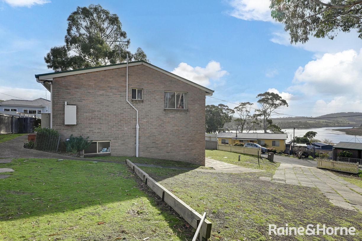 18 Little Falcon Street — photo 22 of 26