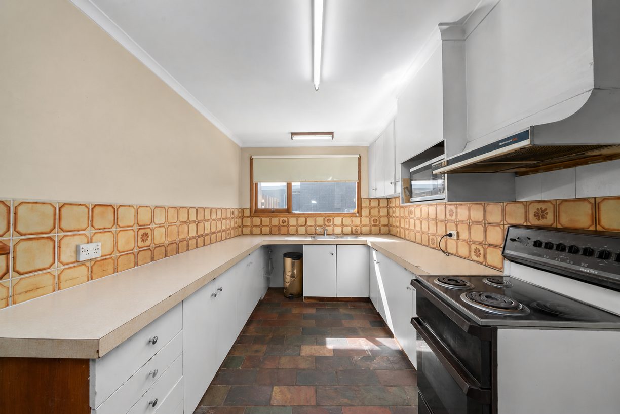 13 Vicary Street — photo 6 of 17