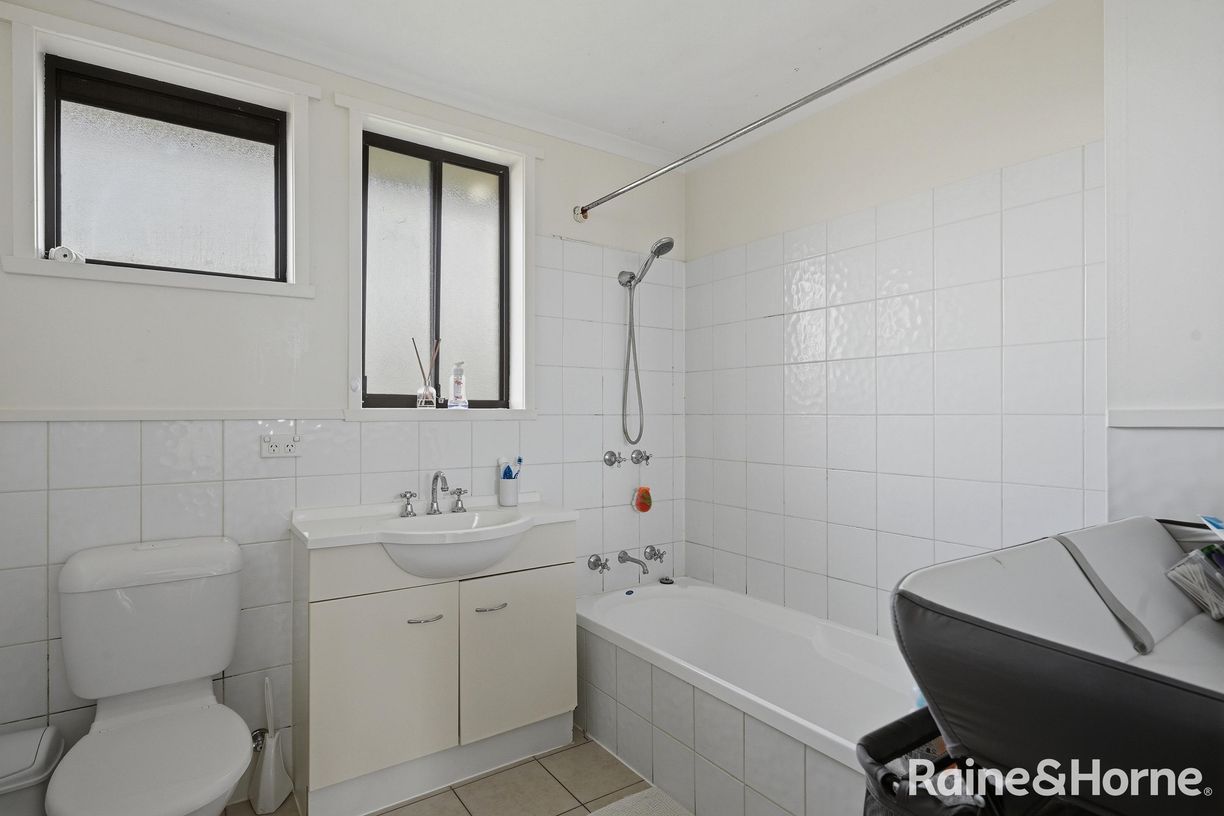 8 Victoria Street — photo 12 of 21