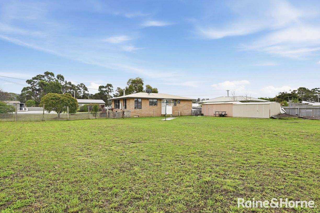 8 Victoria Street — photo 15 of 21