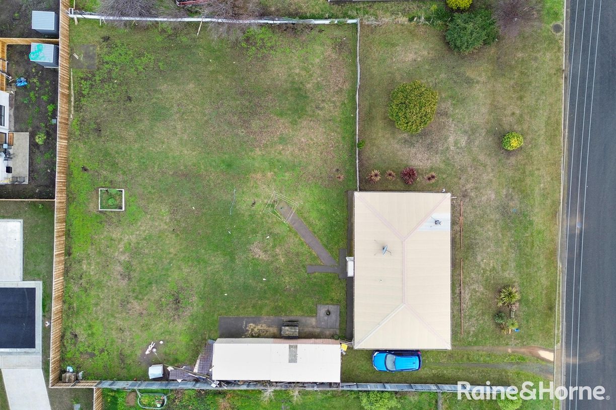8 Victoria Street, Triabunna, TAS 7190