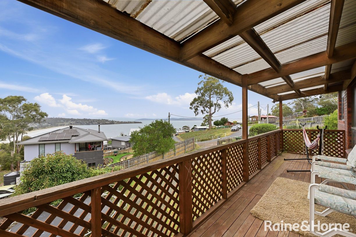 20 Kookaburra Street — photo 2 of 23