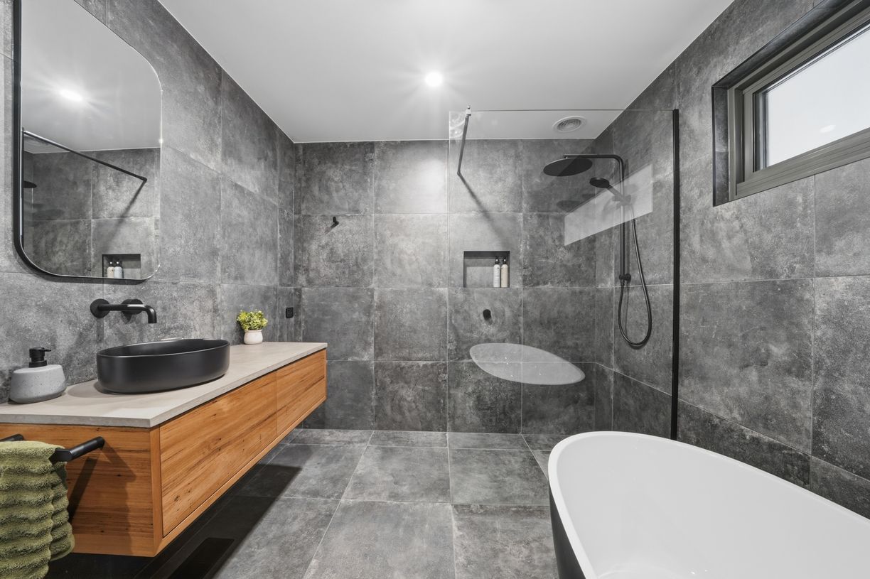 13 Russell Street — photo 12 of 30
