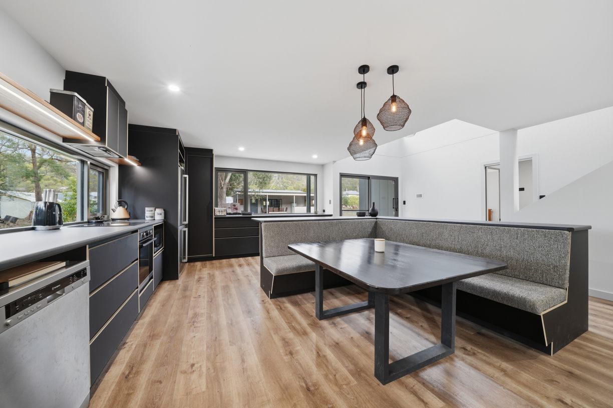 13 Russell Street — photo 6 of 30