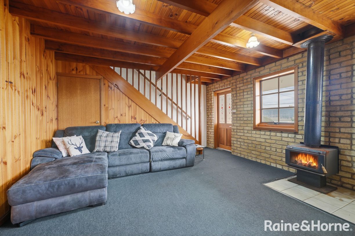 23A Esplanade East — photo 7 of 29