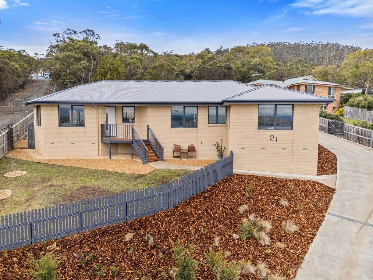 21 Nirranda Court — photo from Raine & Horne Sorell