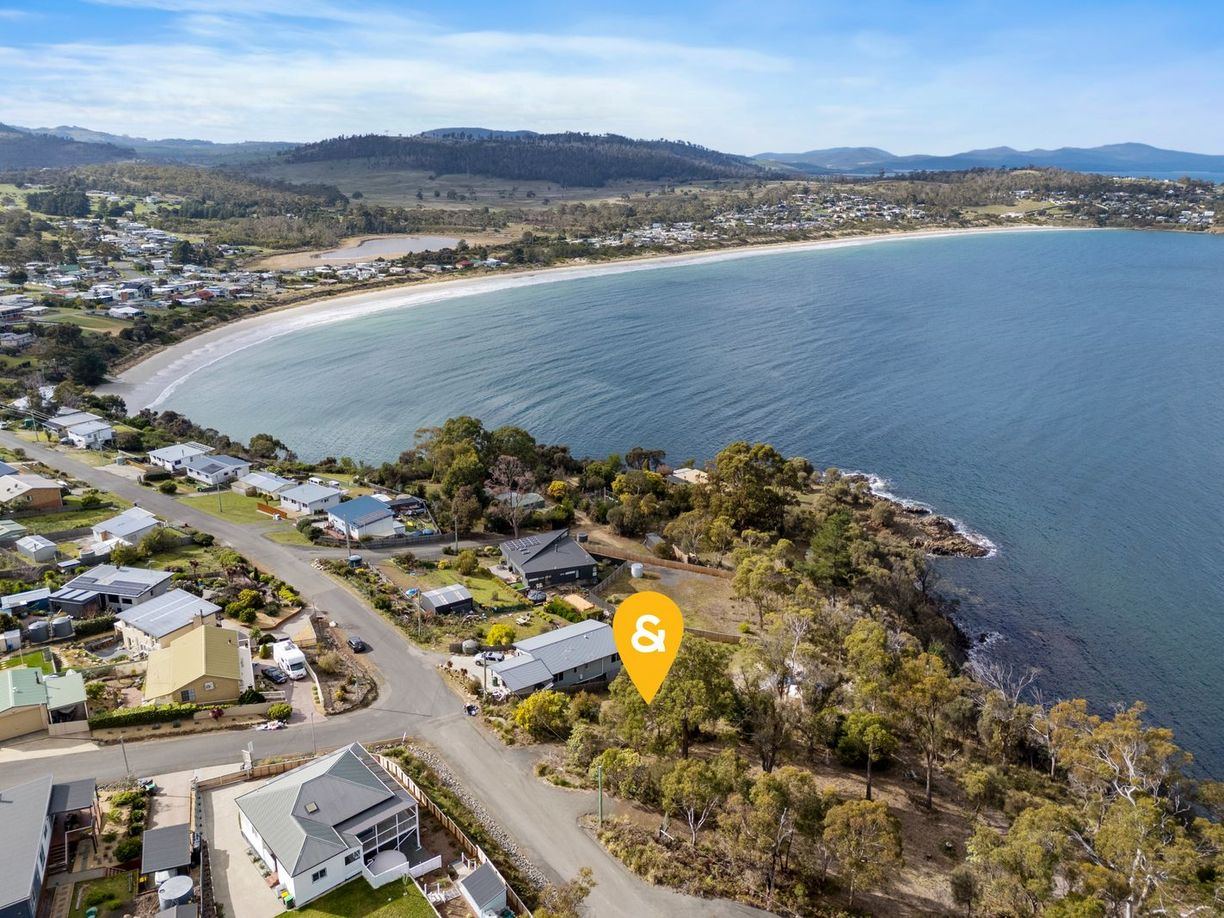 1 Carlton Bluff Road — photo from Raine & Horne Sorell
