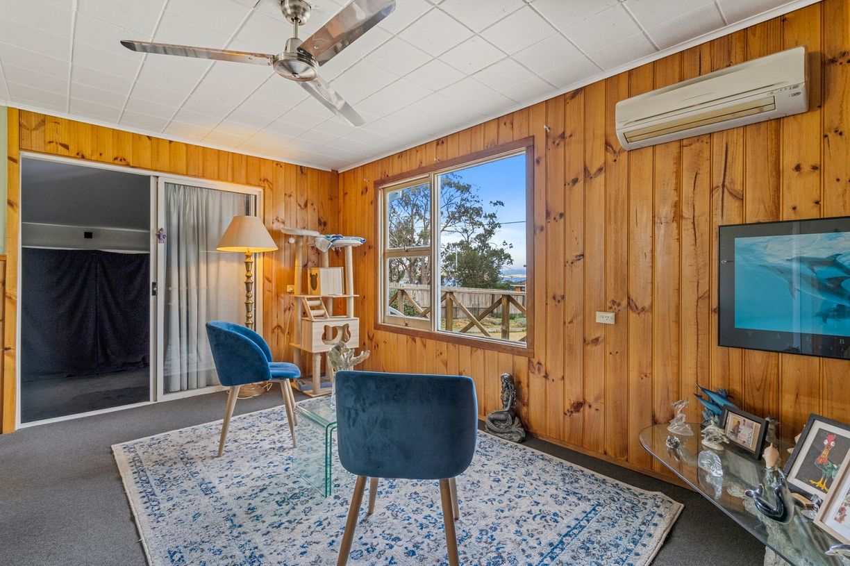 48 Susans Bay Road — photo 6 of 30