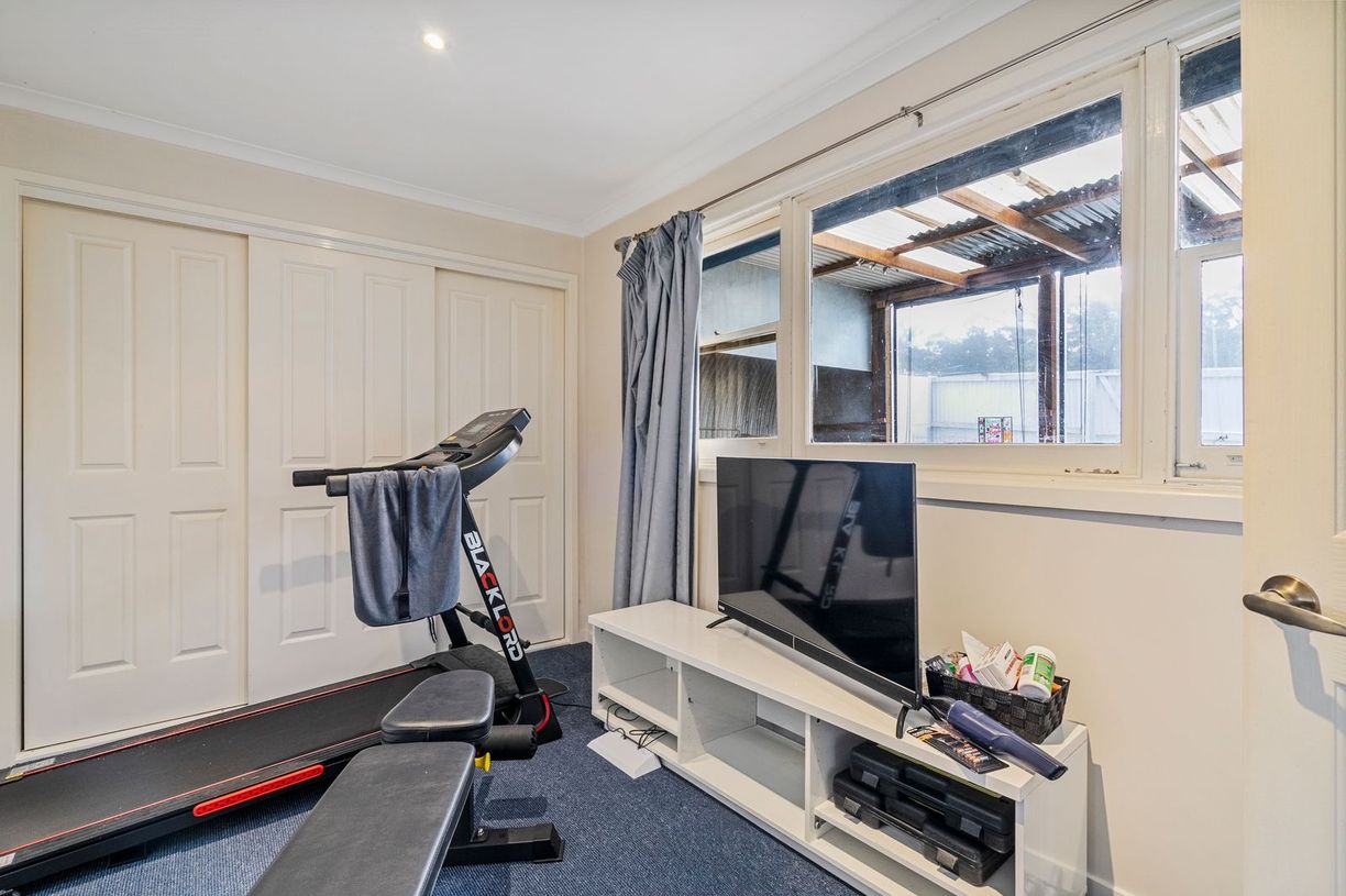 48 Susans Bay Road — photo 15 of 30