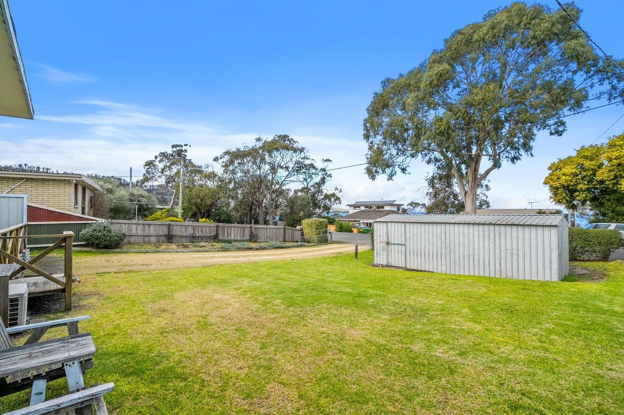 48 Susans Bay Road — photo 25 of 30