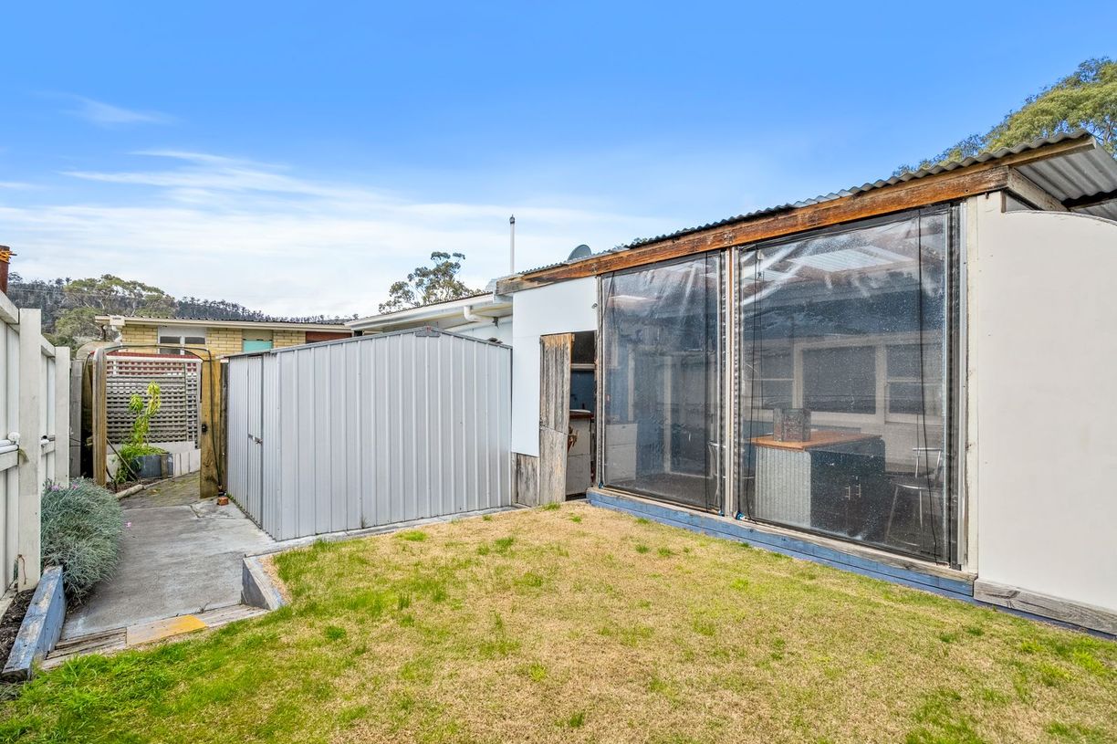 48 Susans Bay Road — photo 28 of 30