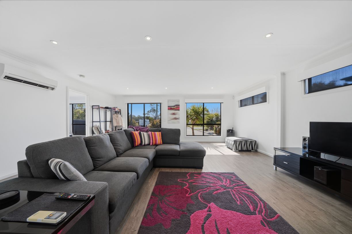 18 Rheban Road — photo 10 of 30